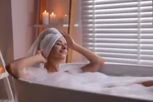 Žena ve vaně