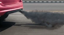 Kouřící auto