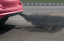 Kouřící auto