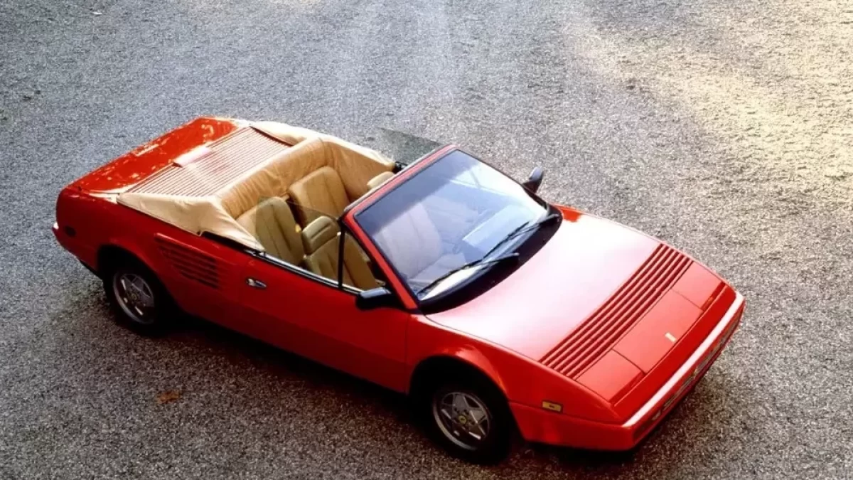 Ferrari Mondial