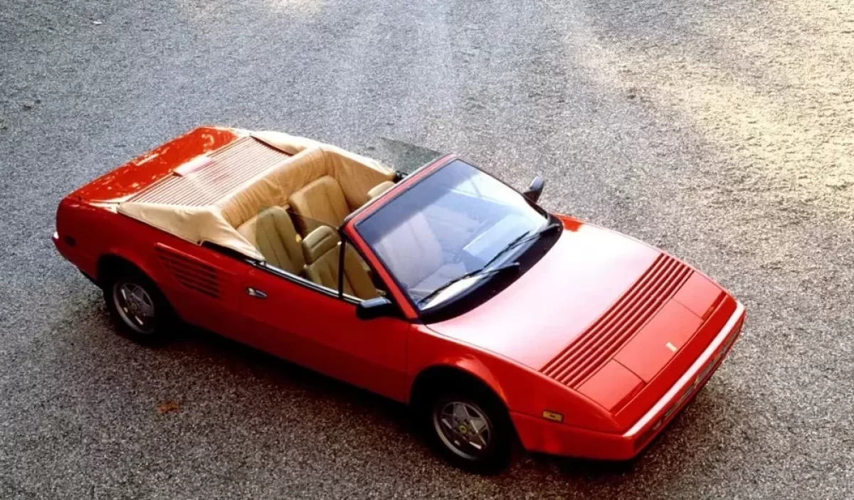 Ferrari Mondial