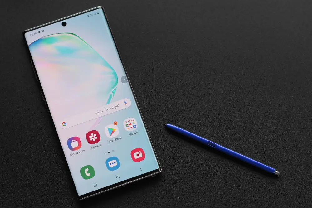 shutterstock_1486069640 - Techsvět Mobilní telefon Samsung Galaxy Note 10