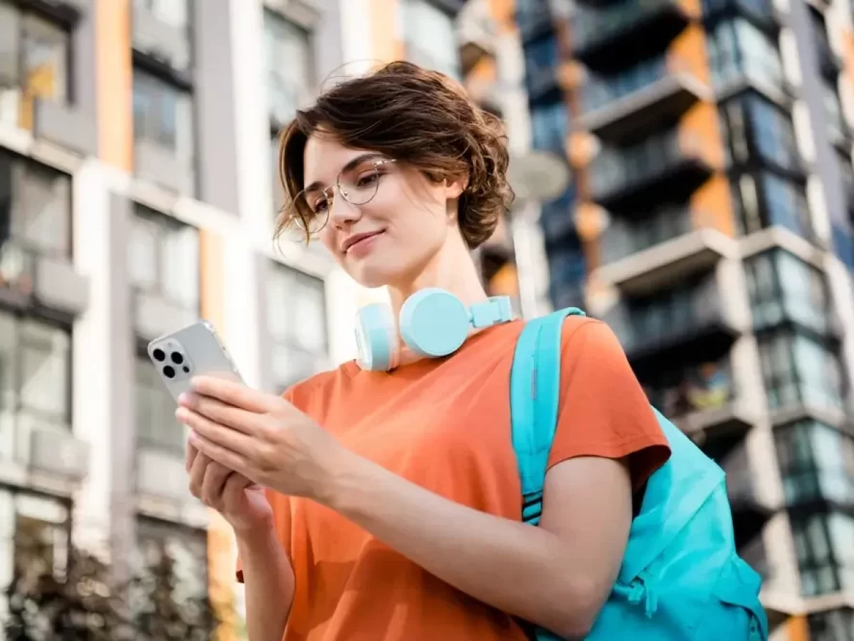 Ohebný iPhone by mohl dorazit někdy kolem roku 2026