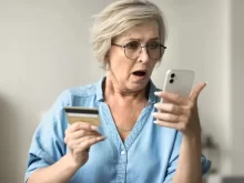 Bankovní účet lze vybílit skrze mobilní aplikace.