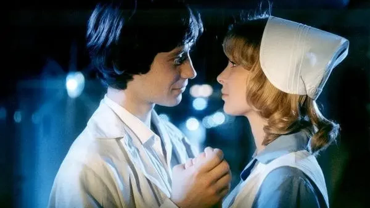 Pavel Kříž a Adriana Tarábková ve filmu Básníci
