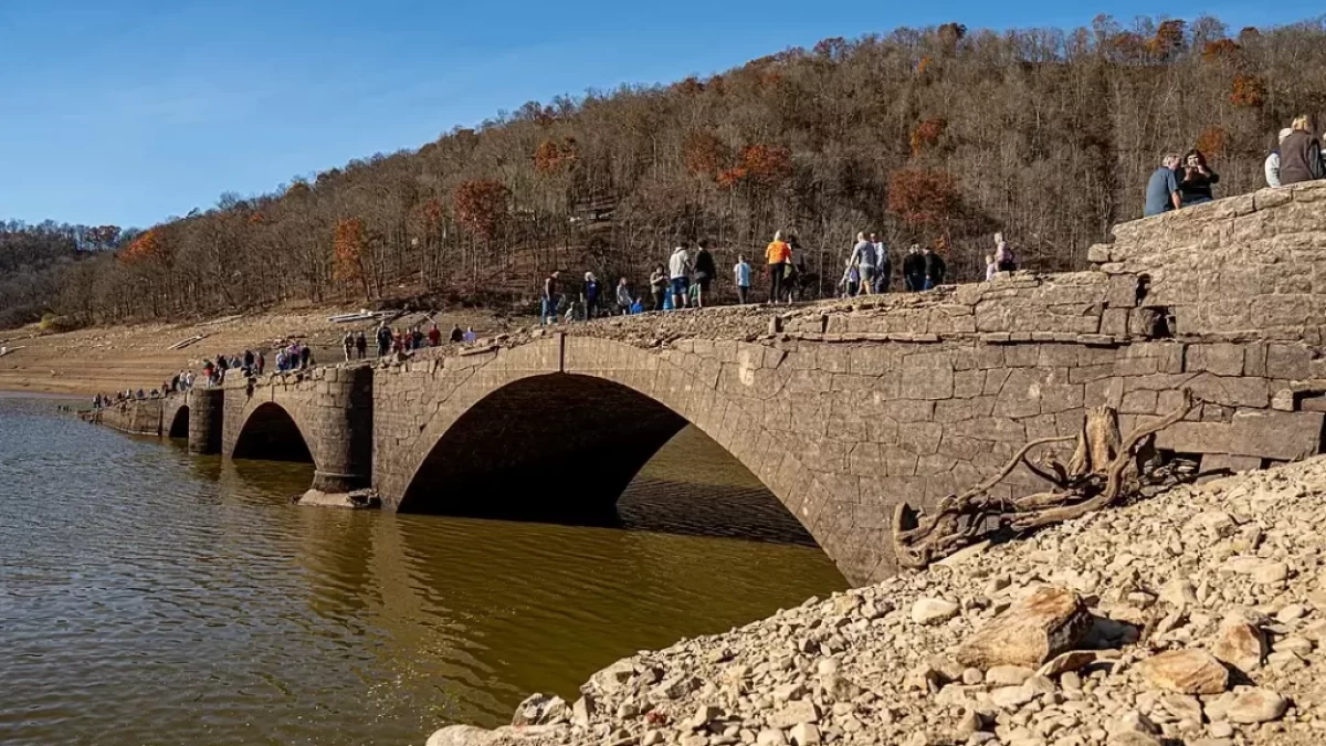 Great Crossings Bridge