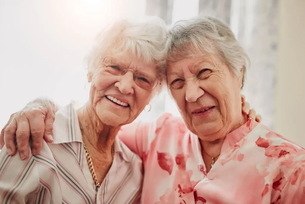 Pro seniory je důležité především rodinné zázemí. - Techsvět spokojené seniorky