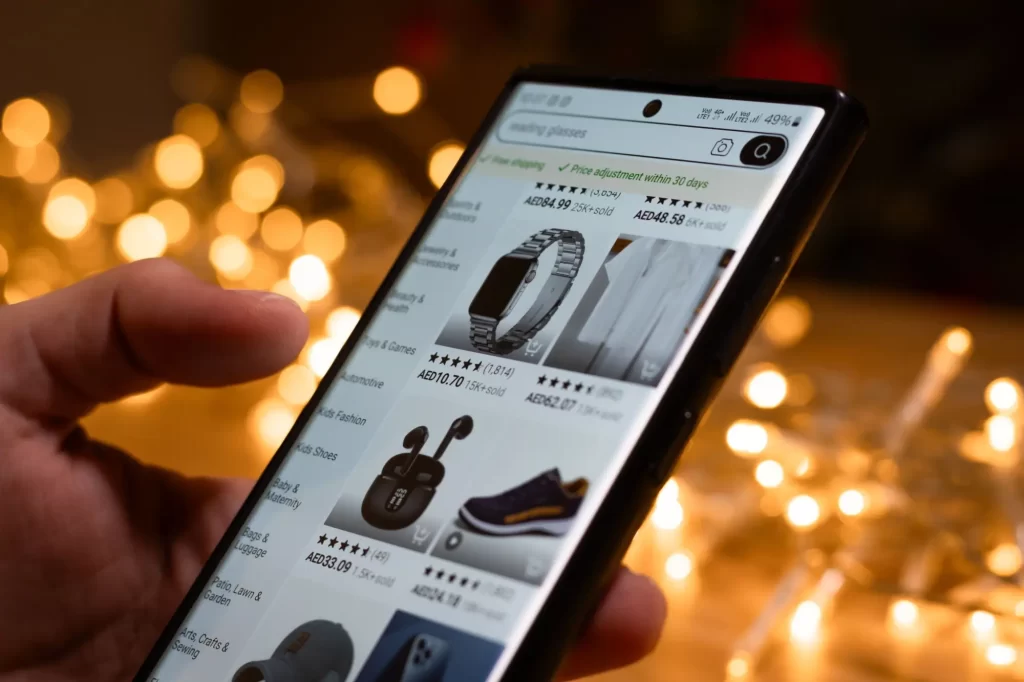 Nakupování na levných čínských platformách se v ČR rozšířilo závratnou rychlostí - Techsvět mobilní telefon detail nákupu na e-shopu