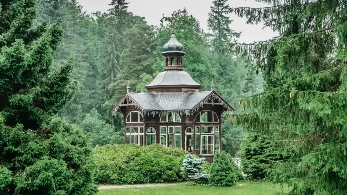 Pitný pavilon v Karlově Studánce