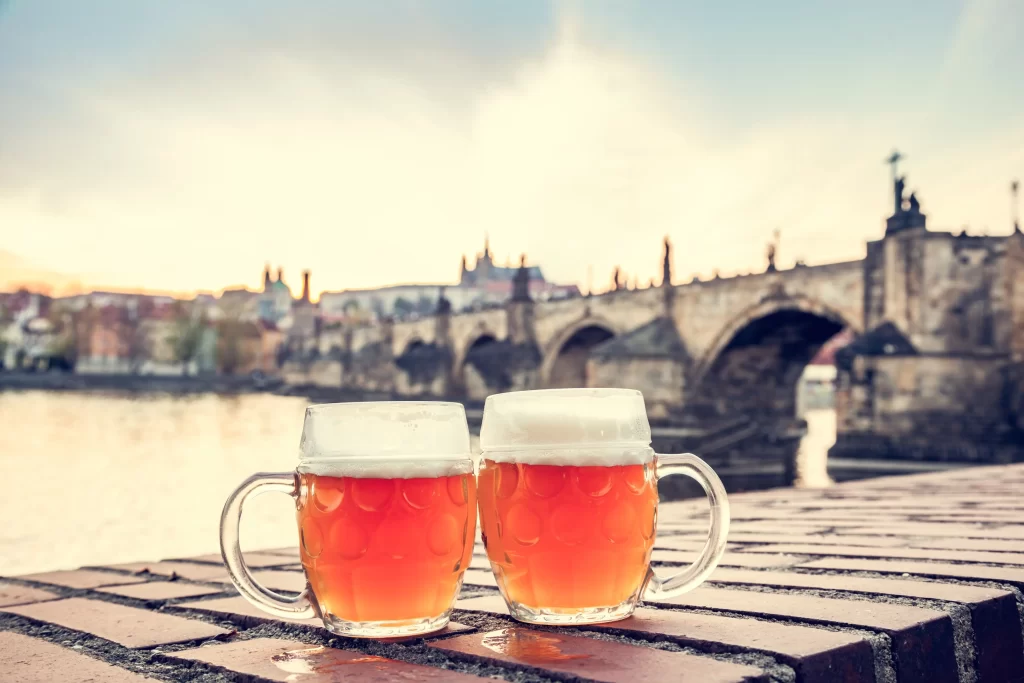 shutterstock_2135313411 - Techsvět půllitr piva