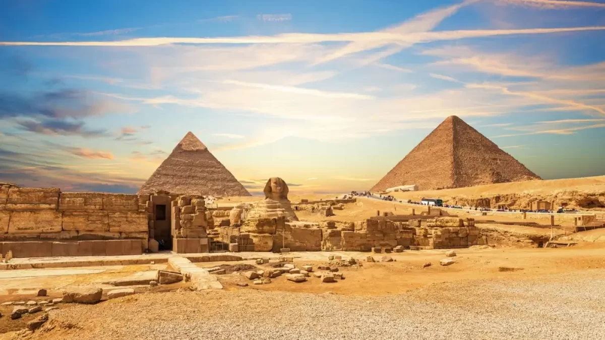 pyramidy v Egyptu