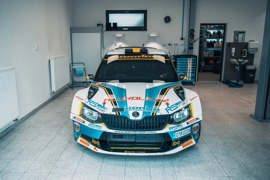 Rallye verze Fabie upravená společností RS Vision