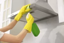 Některé moderní digestoře už mají indikátory, které upozorní na nutnost údržby.