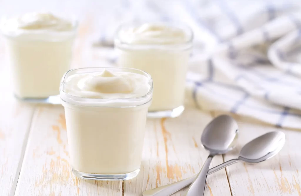 Shutterstock_2501513531 - Techsvět Jogurt