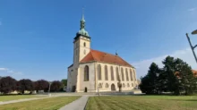 Kostel Nanebevzetí Panny Marie v Mostě