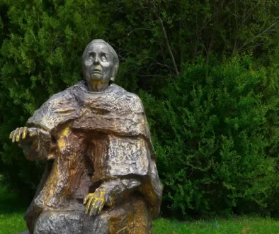 socha - Bulharská věštkyně Baba Vanga