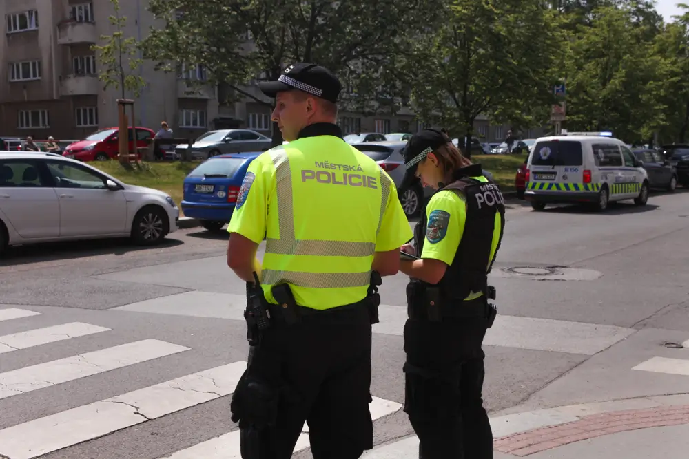 Jeden policista se nám svěřil.