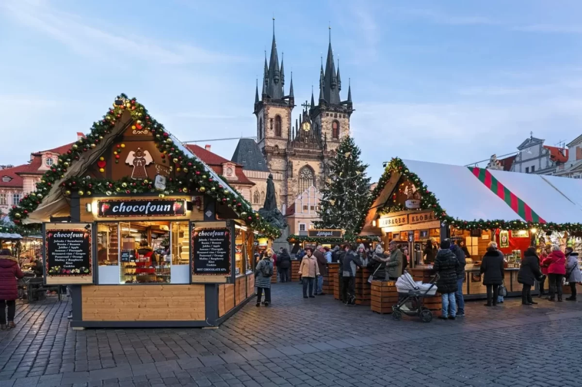 Vánoční trhy na Staroměstském náměstí