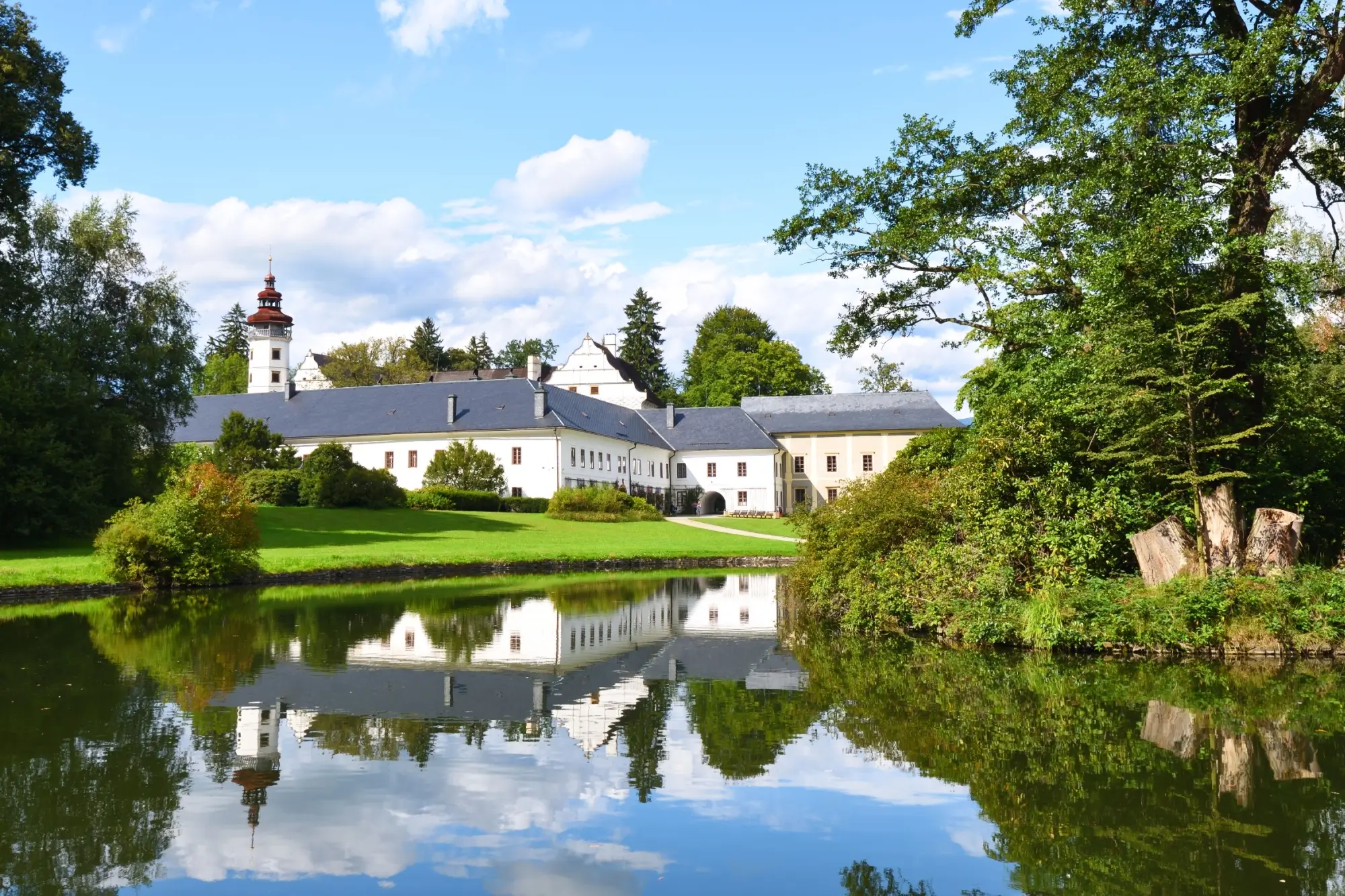 Shutterstock_1040008627 - Techsvět Renesanční zámek Velké Losiny