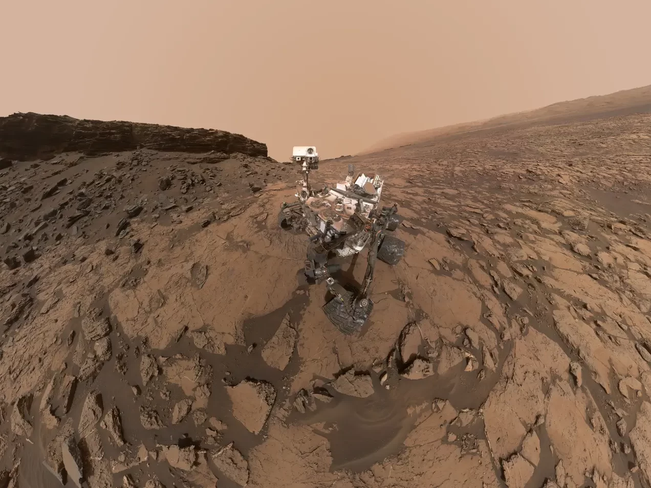 Selfie vozítka Curiosity na Marsu