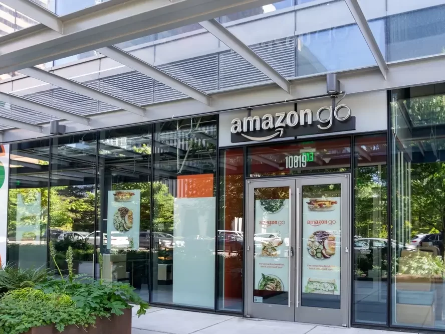 Amazon GO