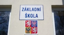 Základní škola cedule