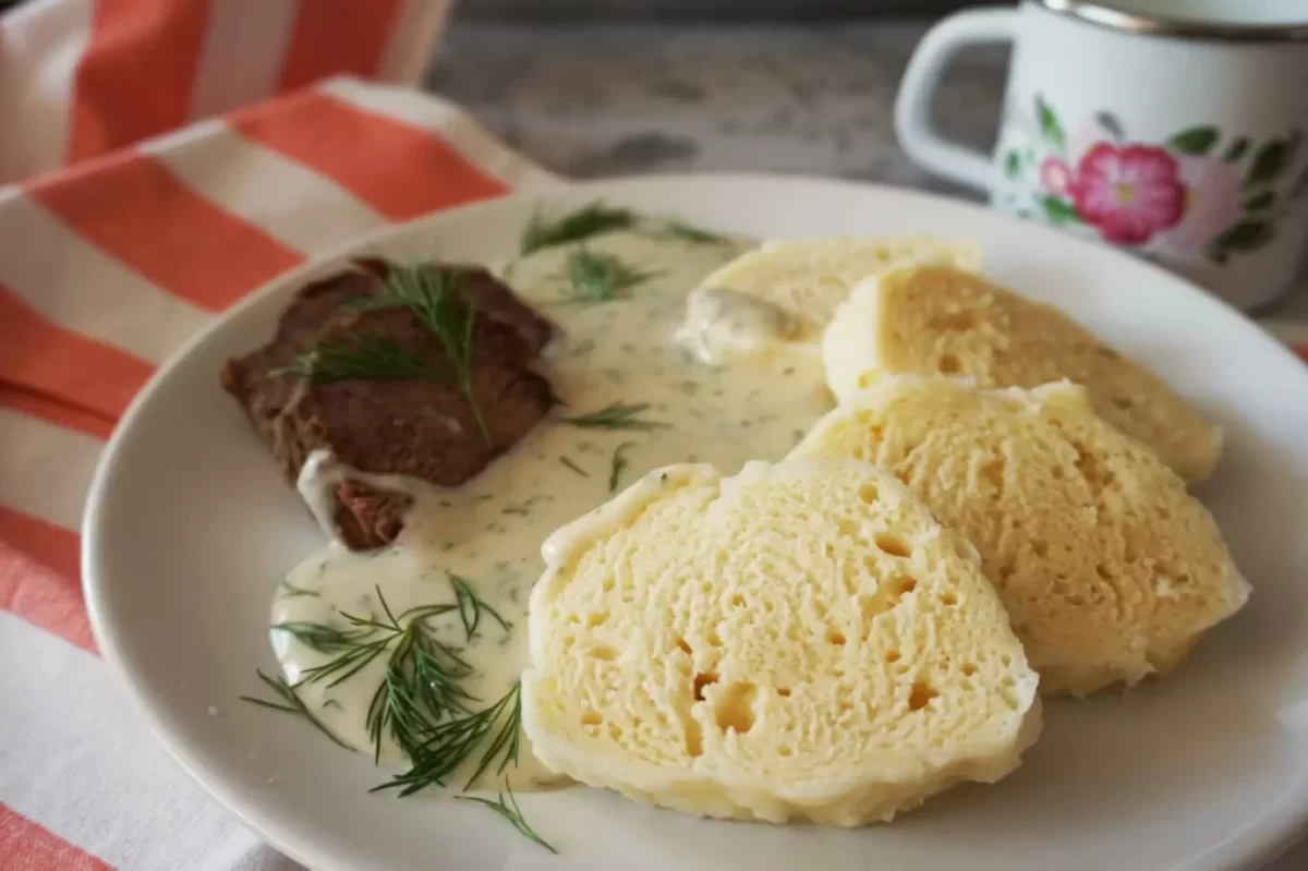 Česká klasika označena za nejhorší jídlo světa: Smrdí a má odpornou konzistenci