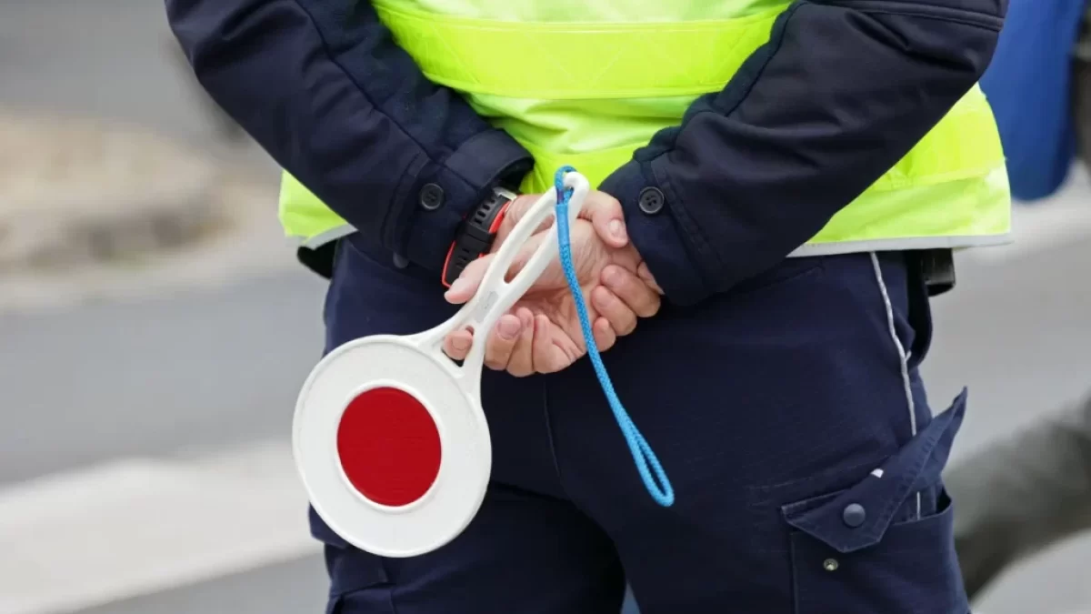 policista s terčíkem
