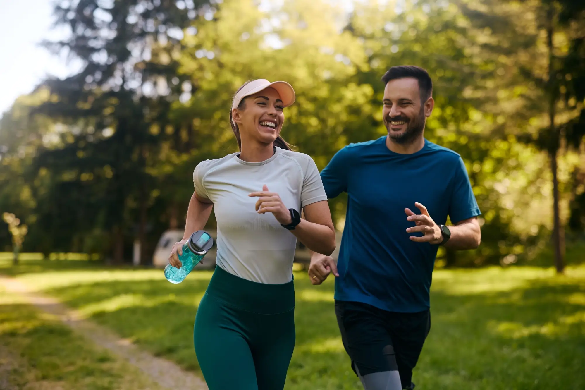 - Techsvět Pár při joggingu