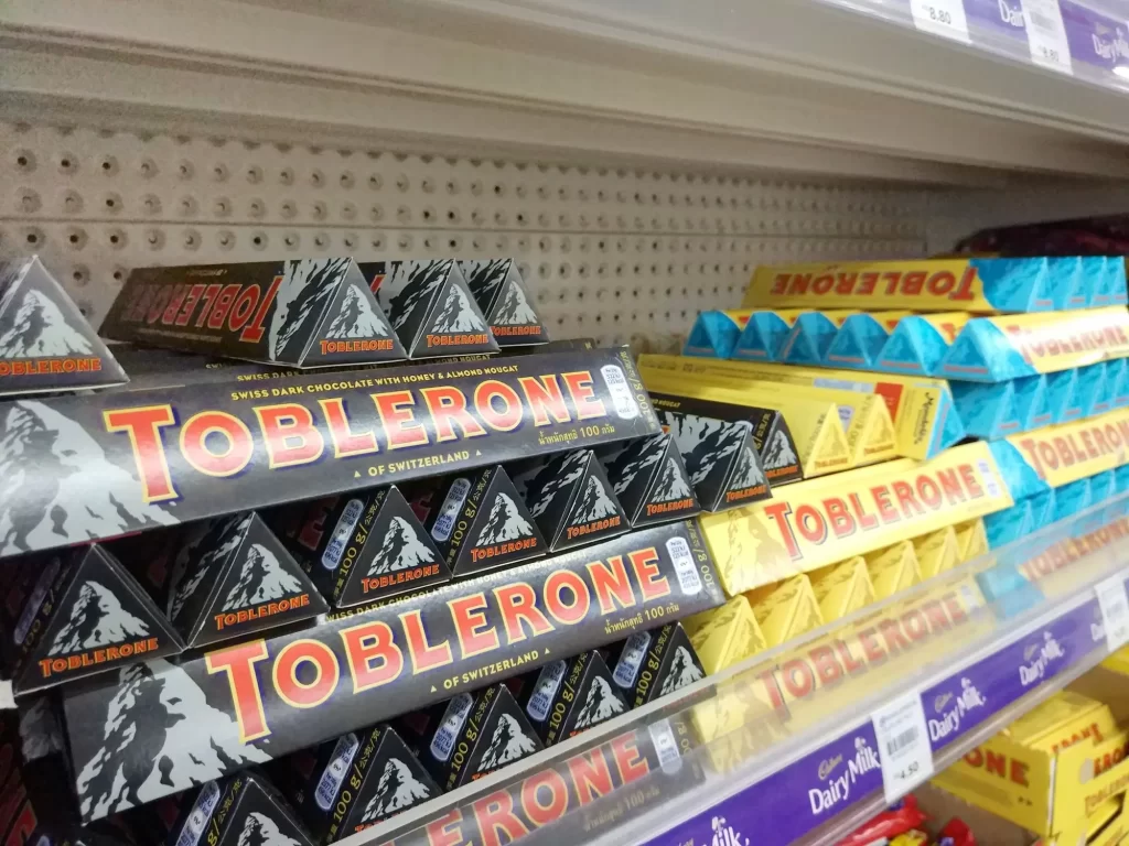 Toblerone se prodává hned v několika variantách, FOTO: Shutterstock - Techsvět toblerone