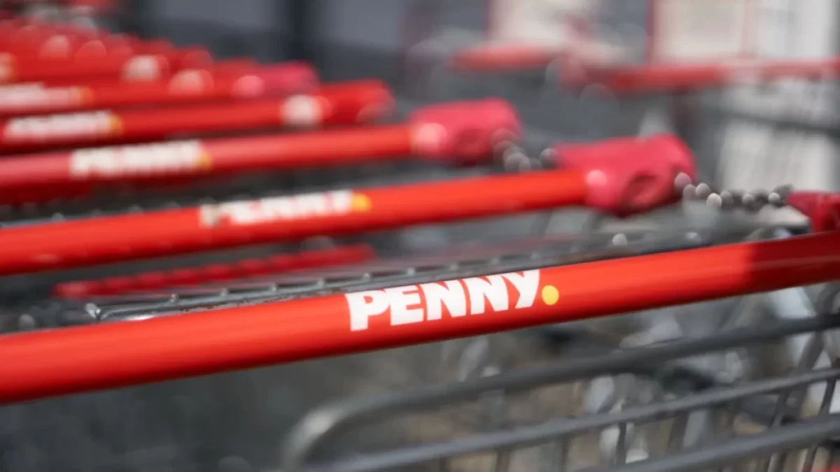 Nákupní vozík s logem Penny