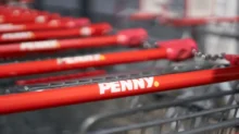 Nákupní vozík s logem Penny