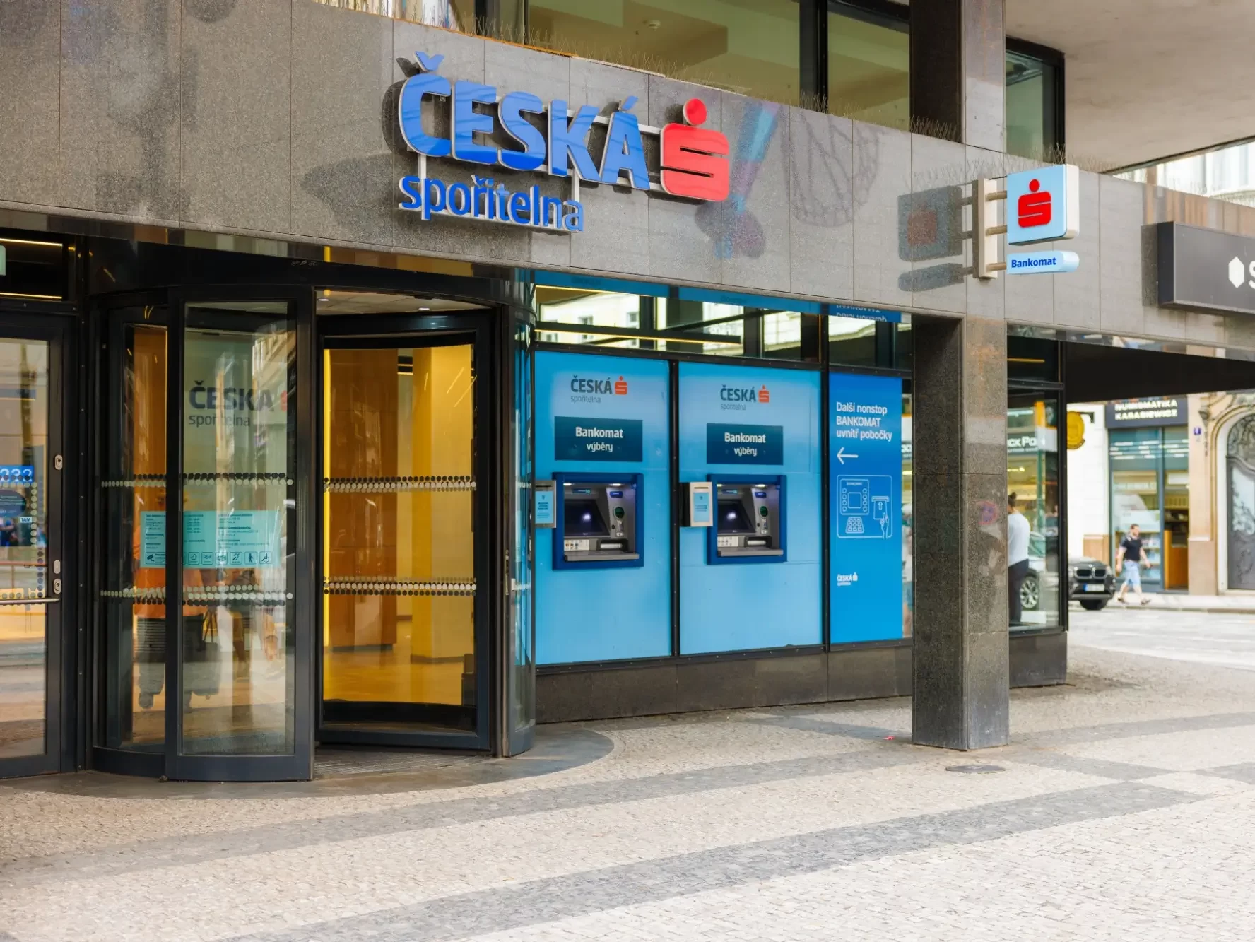 Vchod do České spořitelny