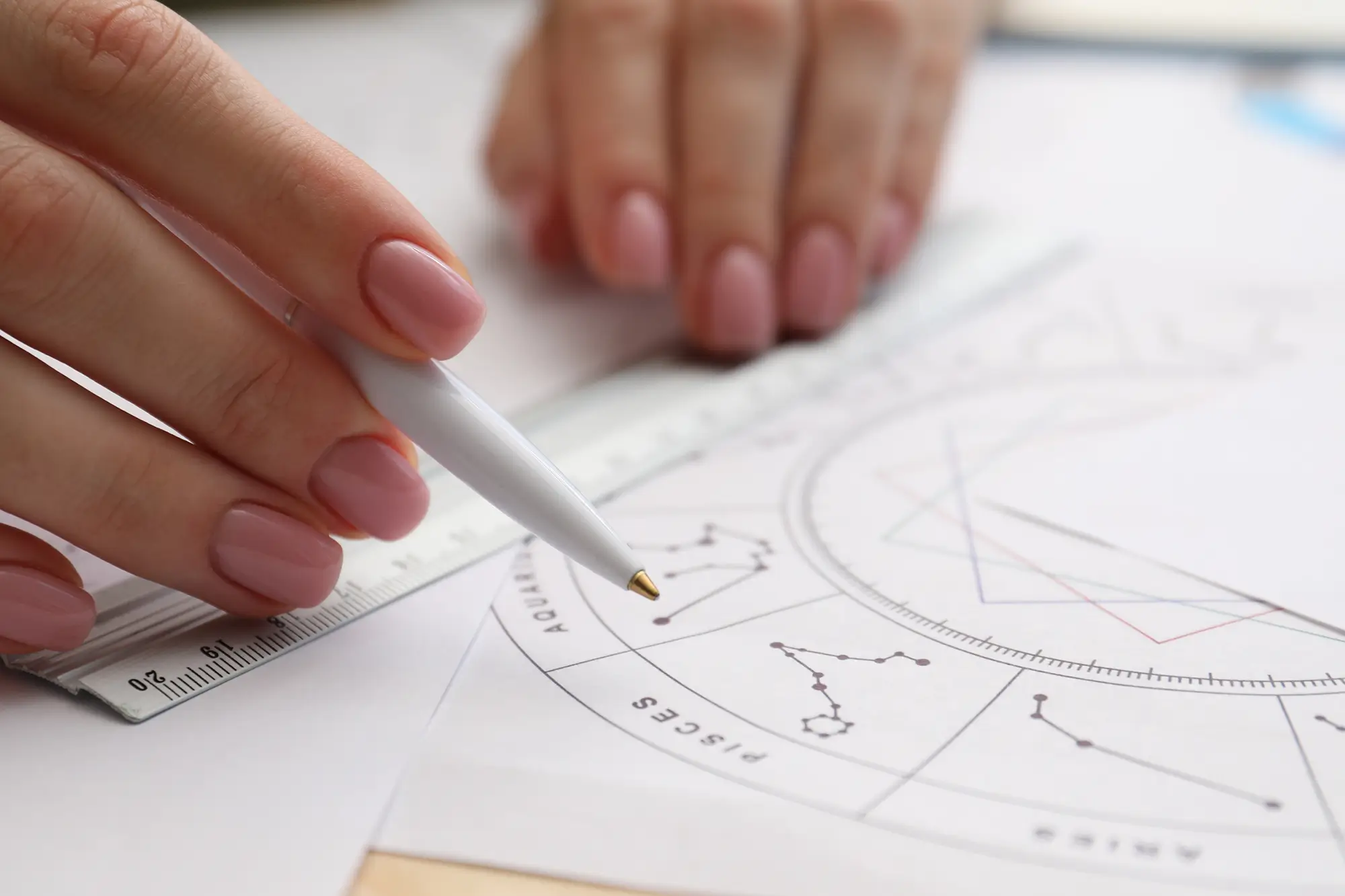 astroložka kreslí horoskop