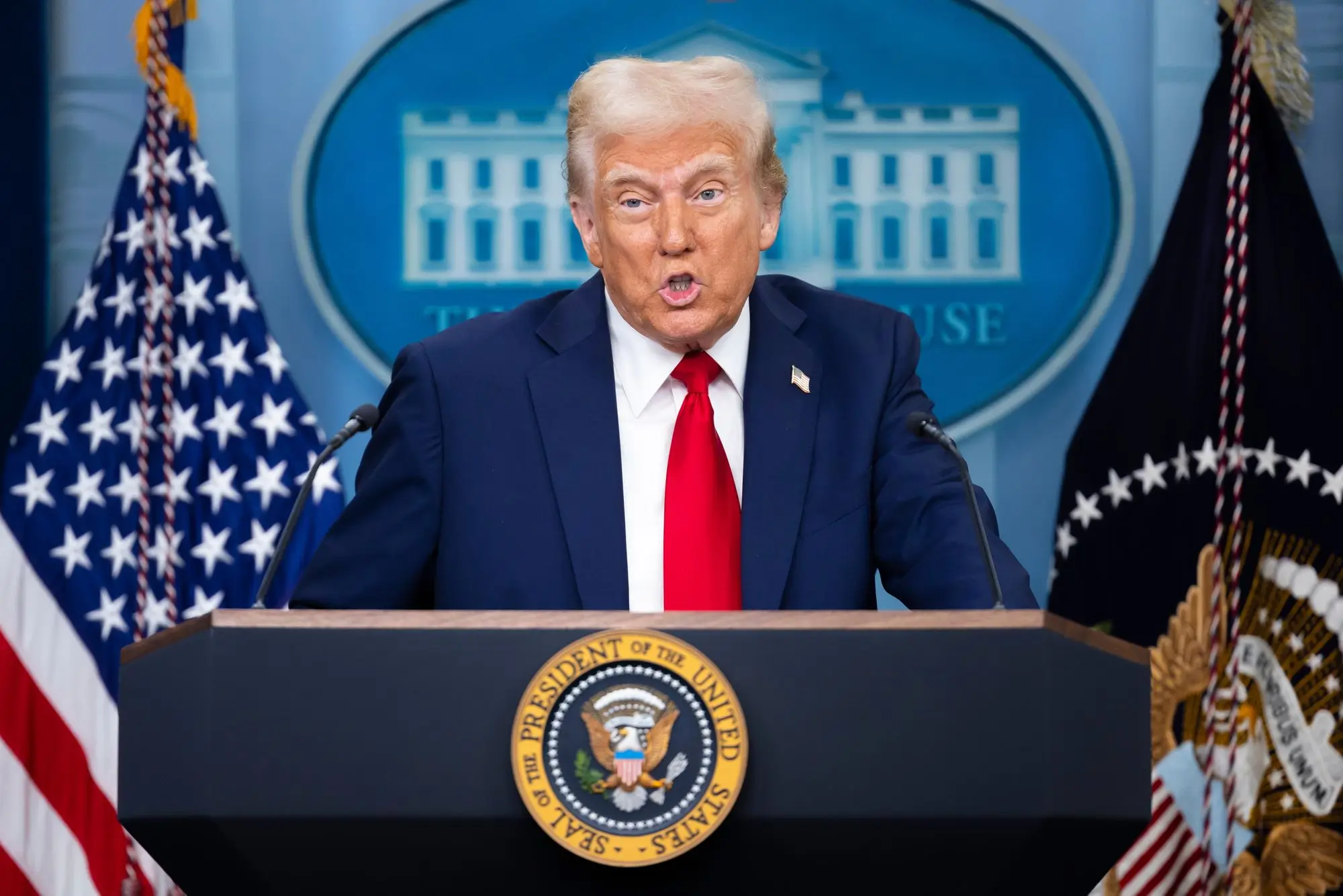 Trumpova nová opatření tvrdě dopadnou na Česko.