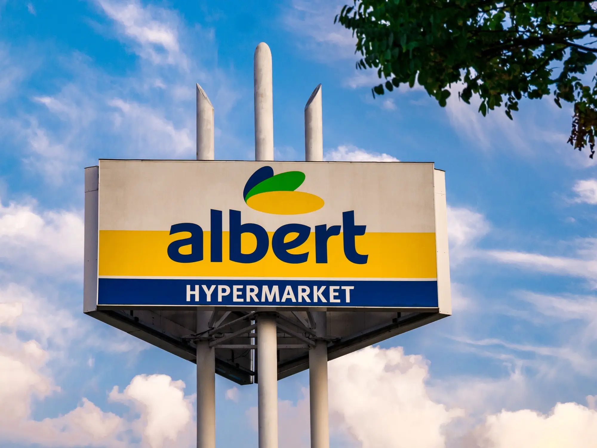 Hypermarket Albert