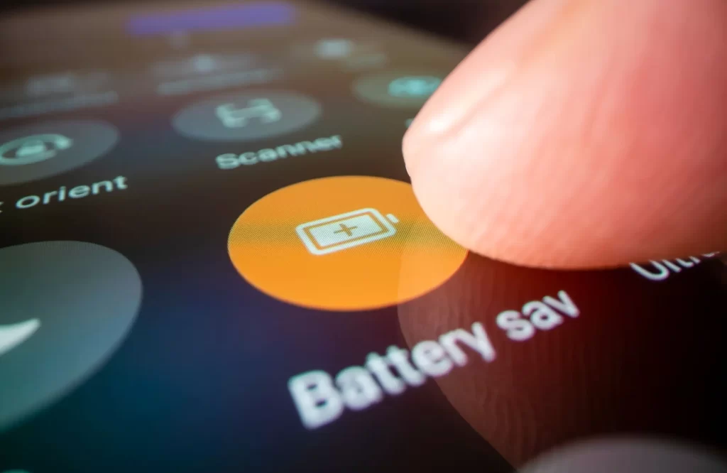 Úsporný režim dovede zvýšit kapacitu výdrže telefonu až o padesát procent. - Techsvět úspora baterie