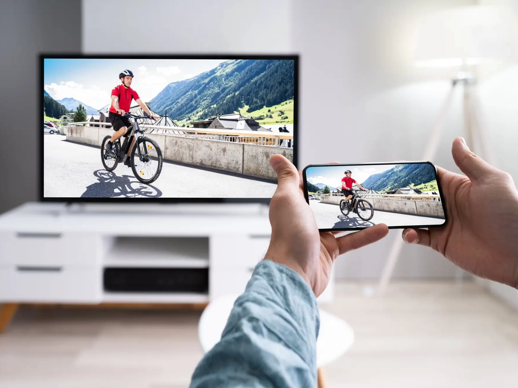 Televize v mobilu