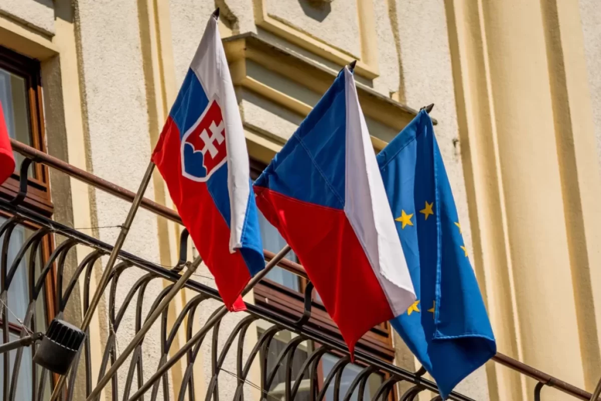 Vlajka Česka, Slovenska a EU