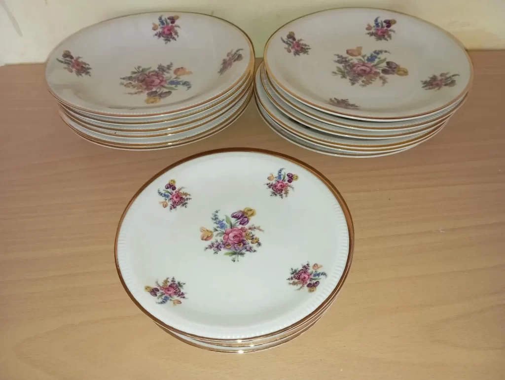 porcelan-lesov-18-dilna-sada-taliru-224117157 - Techsvět Porcelánová sada