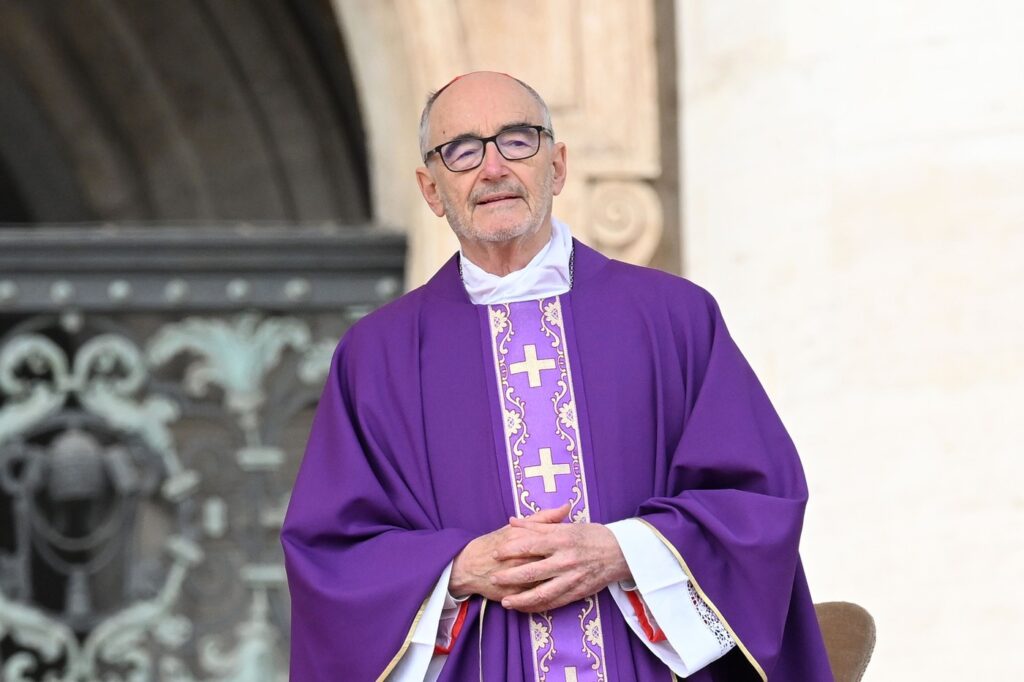 Cardinal Michael Czerny presides over Mass in St Peters Square Vatican City - 09 Mar 2025 - Techsvět Michael Czerny