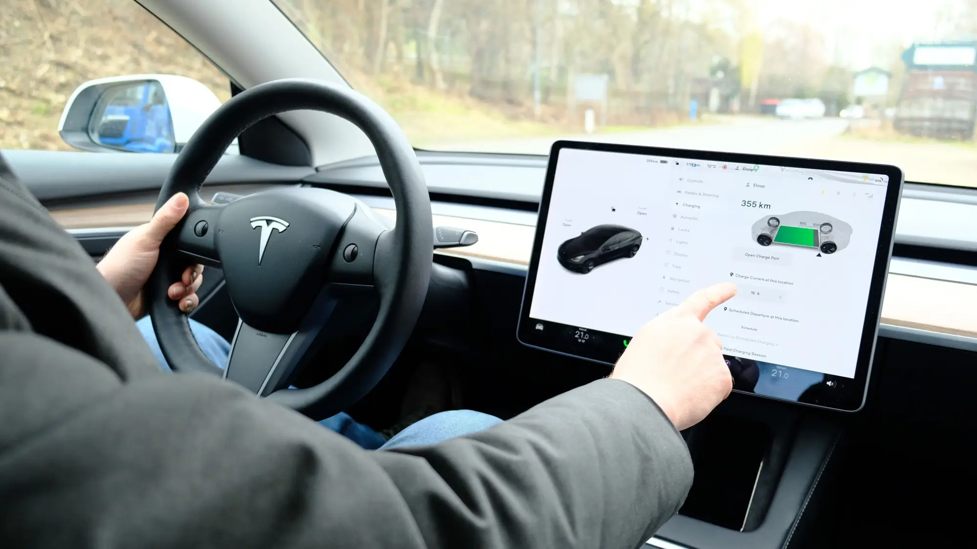 Tesla interiér