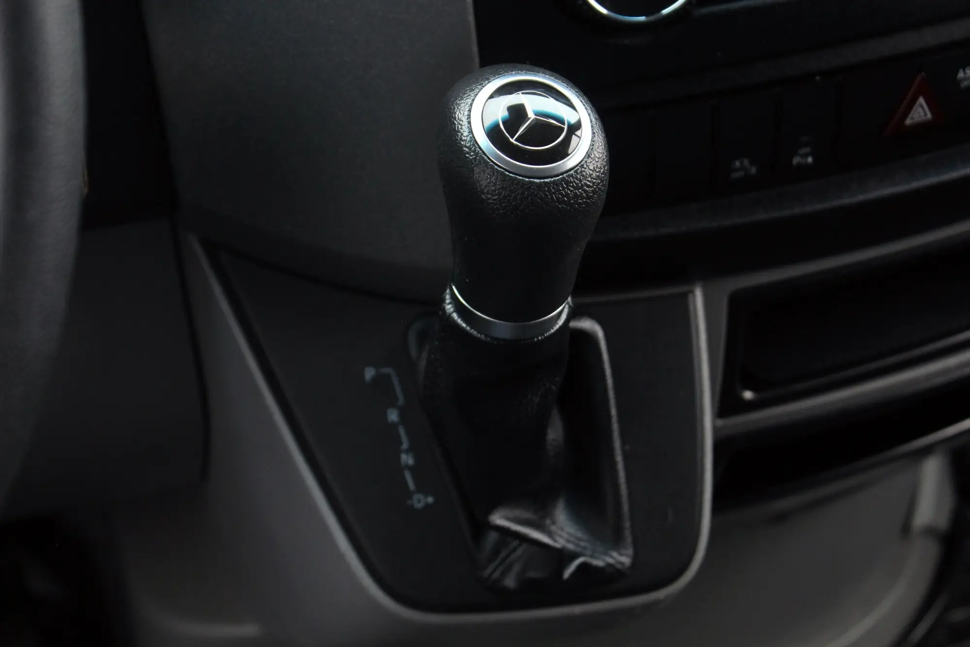 - Techsvět Automat v Mercedesu
