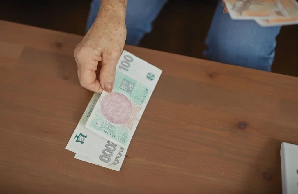 V Česku by podobnou praxi rádi zavedli sociální demokraté. - Techsvět Senior peníze