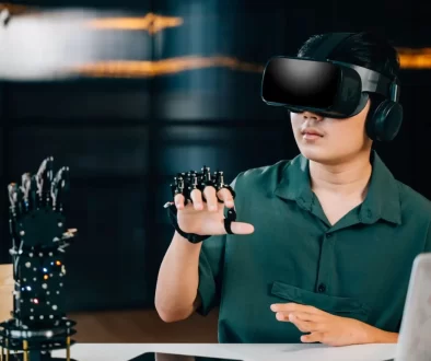 Muž s VR setem