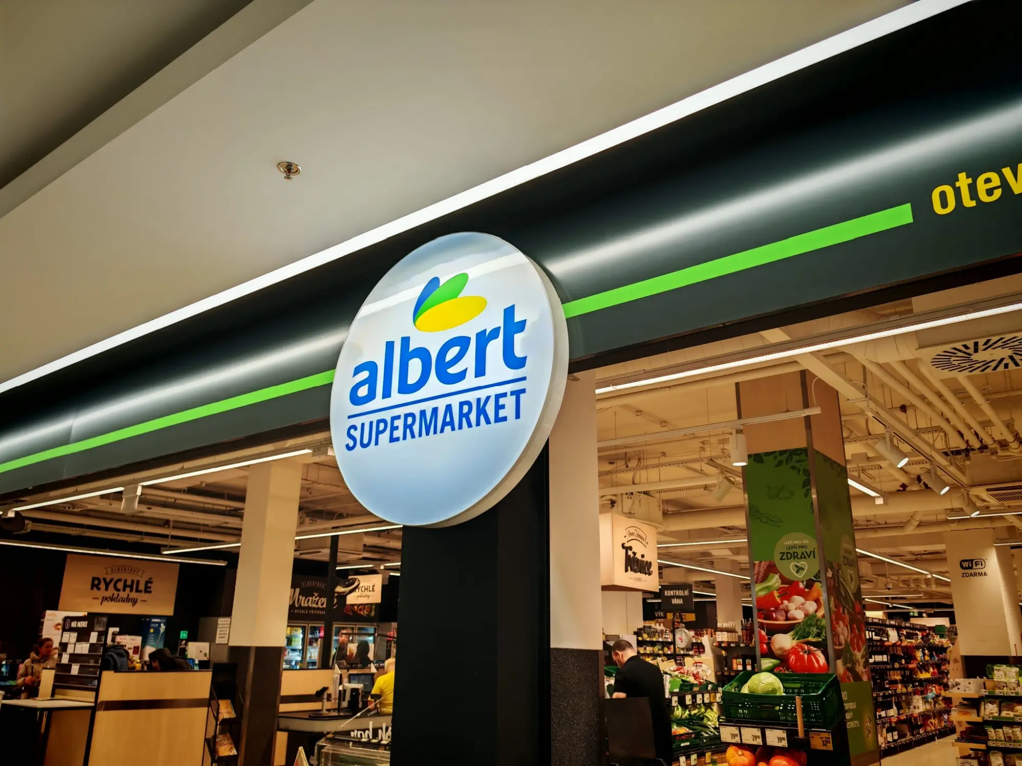 Shutterstock_2572463473 - Techsvět Albert