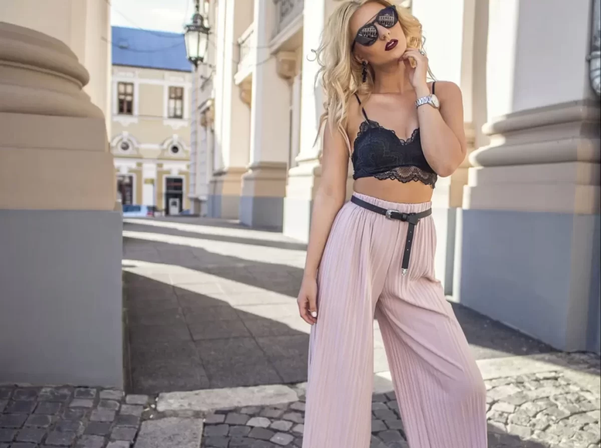 Husákova holka