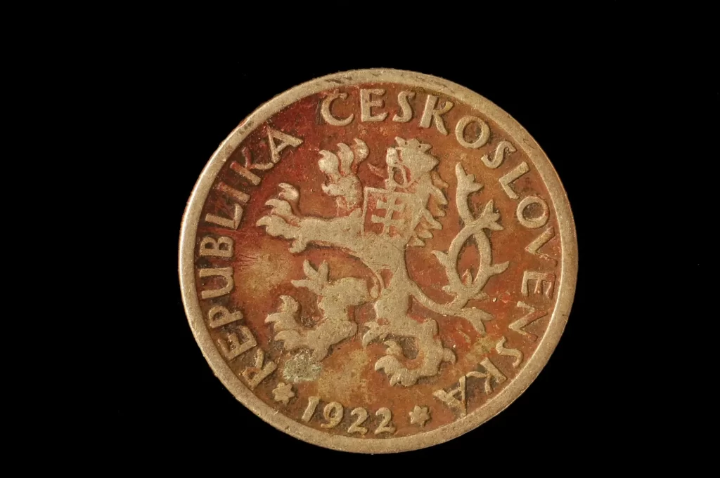 Shutterstock_CoinU - Techsvět československá mince