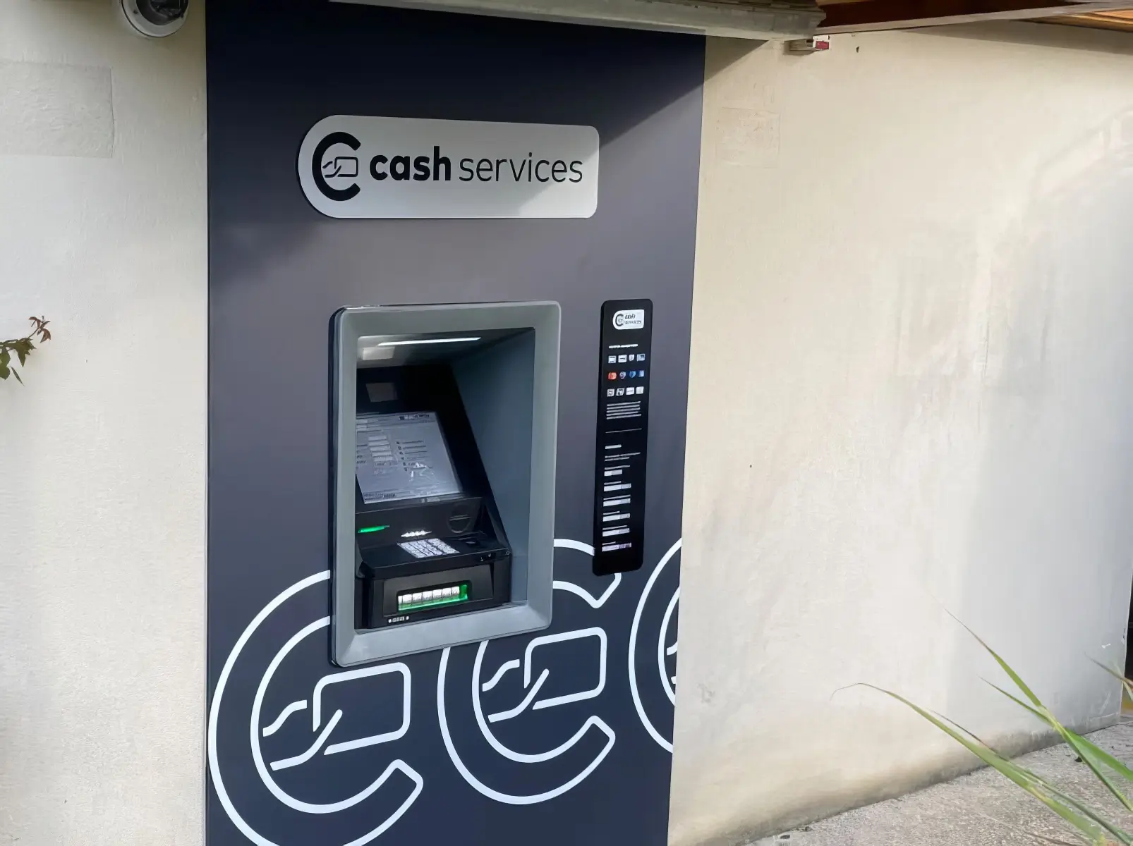 Bankomat společnosti Cash services