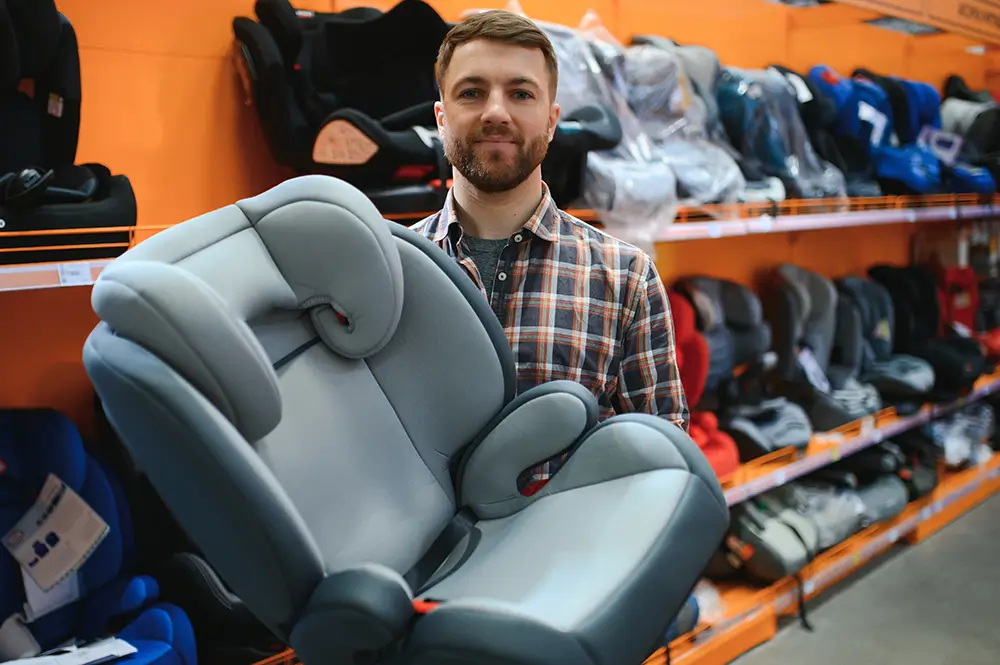 Jakmile dítě doroste výšky 150 cm nebo jeho tělesná hmotnost dosáhne 36 kg, není již autosedačka povinná. - Techsvět prodavač autosedaček